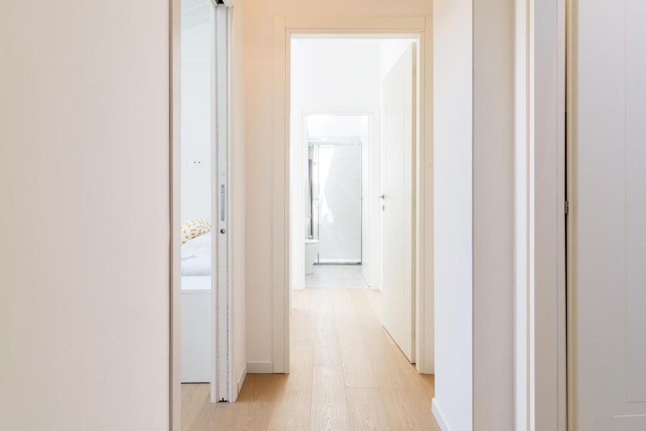 White Navigli Apartment Милано Екстериор снимка